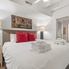 State Street Retreat